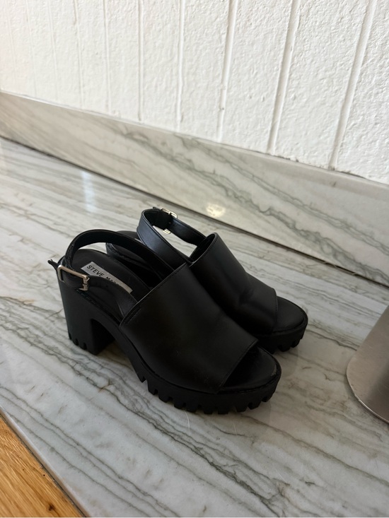 Shoes - Steve Madden Black Platforms